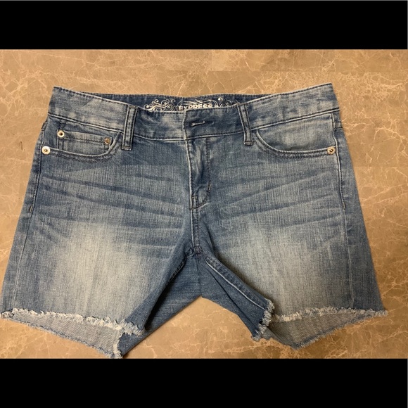 Express Pants - EXPRESS JEAN SHORTS